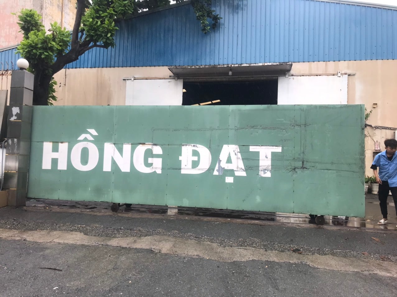 Outside of the company (2)